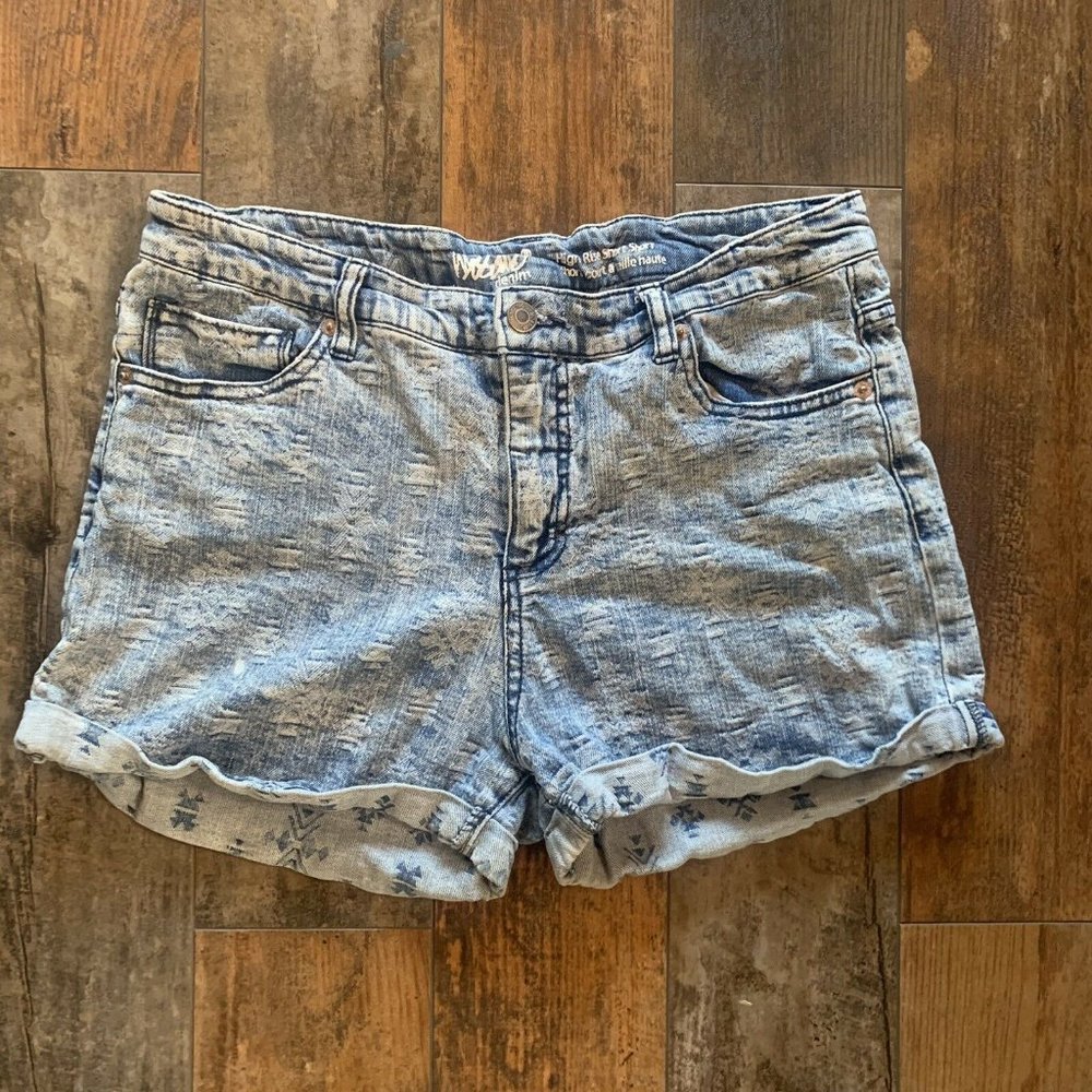 Mossimo High Rise Short Shorts, Blue Aztec
